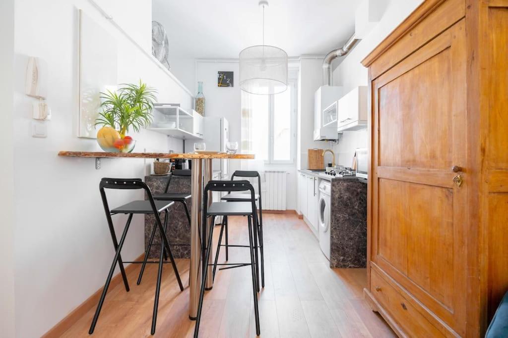 L'Elegant Lumineux Ancien Couvent Apartment Marseille Luaran gambar