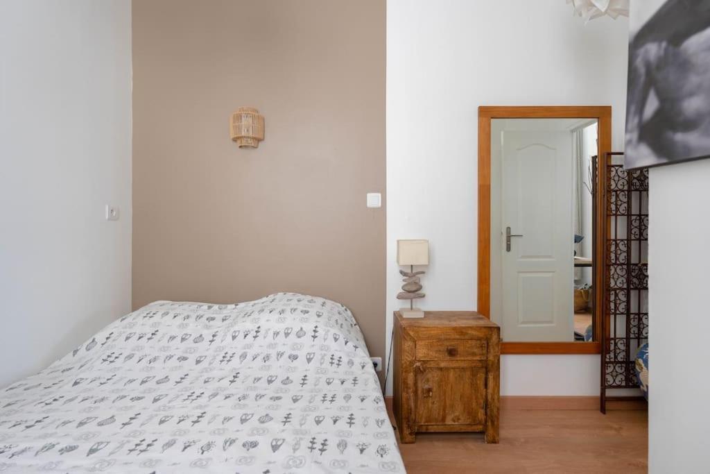 L'Elegant Lumineux Ancien Couvent Apartment Marseille Luaran gambar